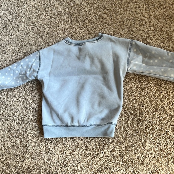 BNWOT super soft & warm 4T Bluey & Bingo Xmas/Winter graphic crewneck top! - Picture 7 of 7